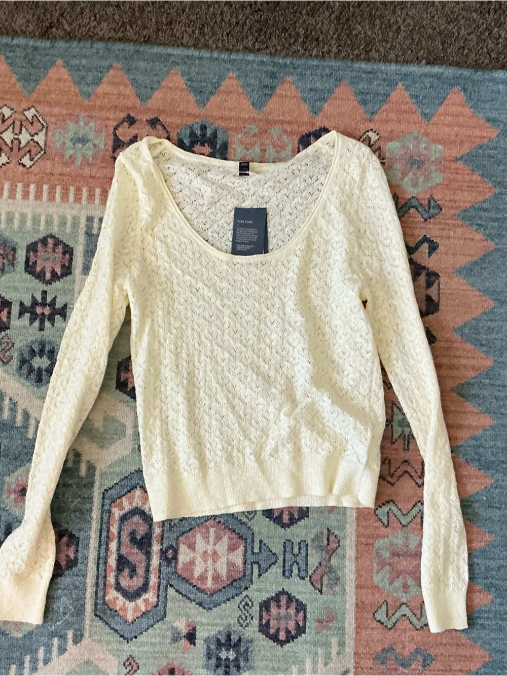 Universal Thread Cream Scoop Neck Knit Sweater